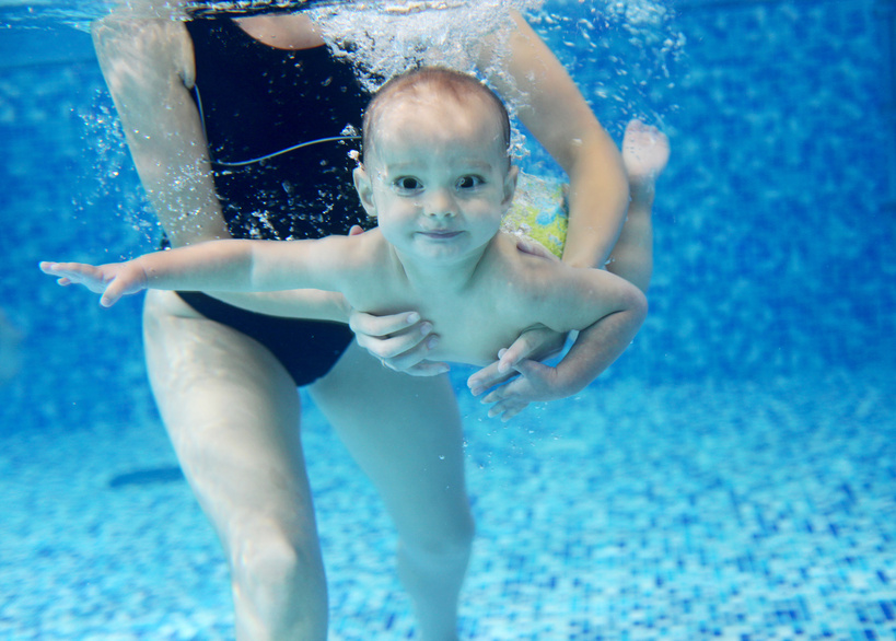 baby_swimming_class
